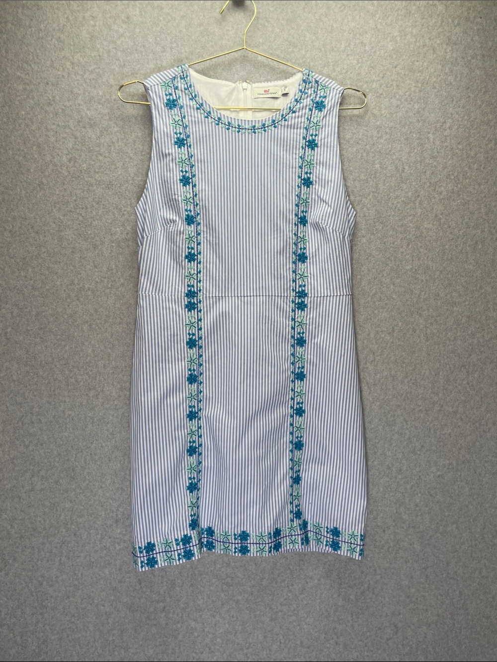 Vineyard Vines Pop Embroidered Floral Striped Shift Dress in Blue and White - Picture 3 of 7
